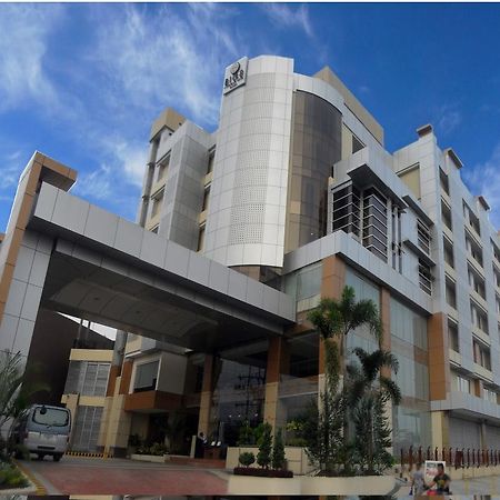 Big 8 Corporate Hotel Tagum Eksteriør billede