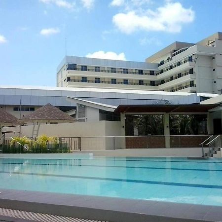 Big 8 Corporate Hotel Tagum Eksteriør billede