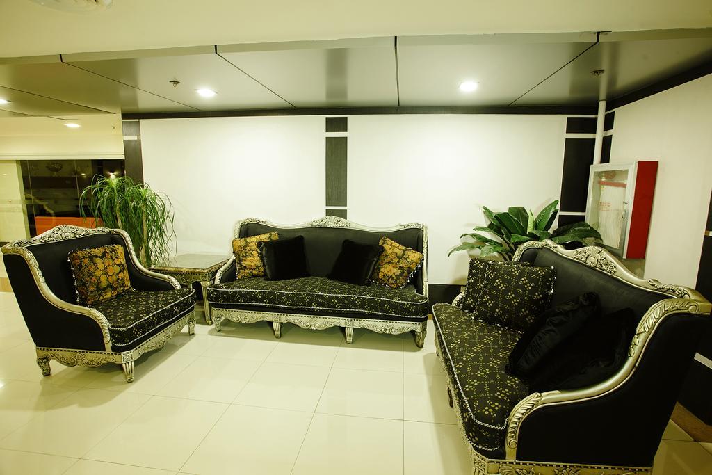 Big 8 Corporate Hotel Tagum Eksteriør billede