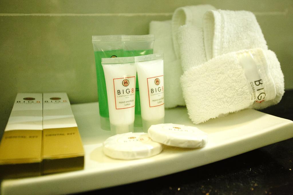 Big 8 Corporate Hotel Tagum Eksteriør billede